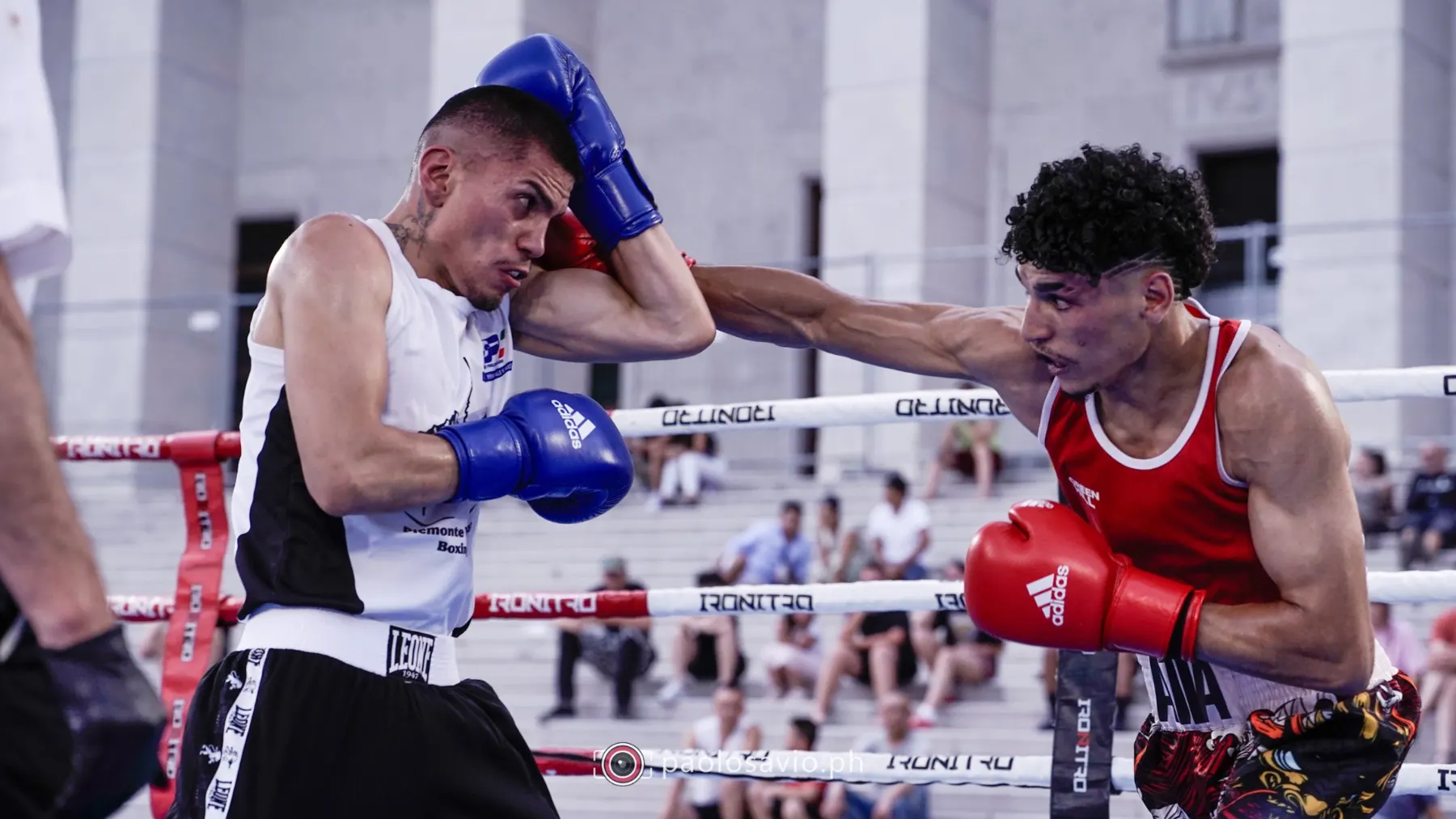Match di boxe fotografato da Paolo Savio