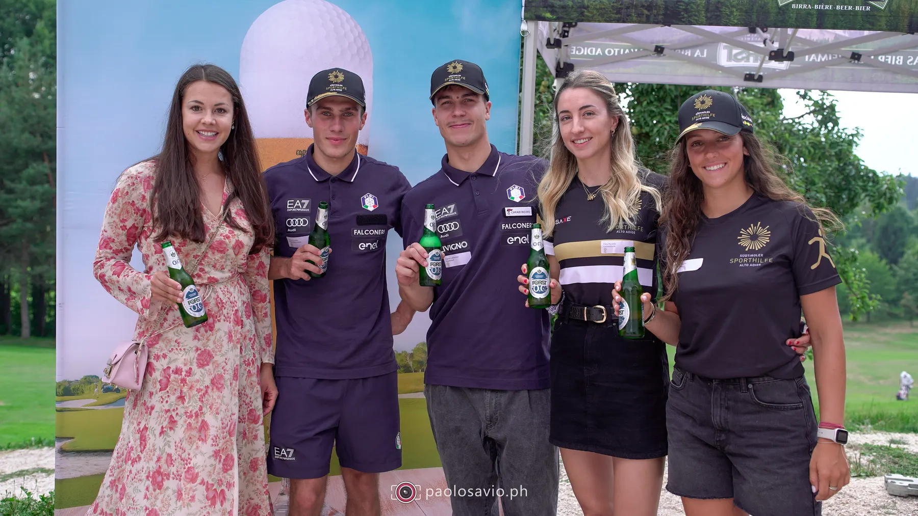 Gruppo di partecipanti alla Sporthilfe Golf Charity